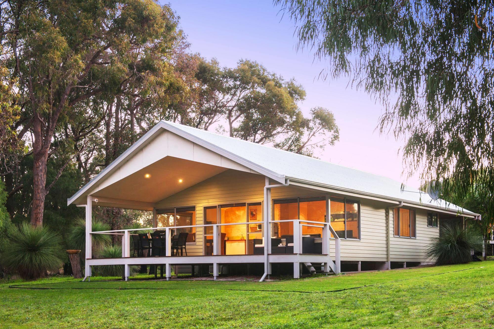 Acacia Chalets Margaret River Esterno foto